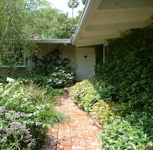 LA Cottage Garden