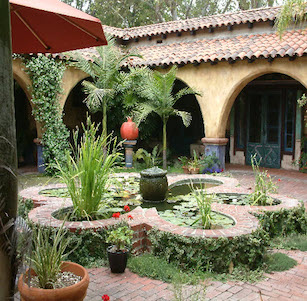 Theme Gardens